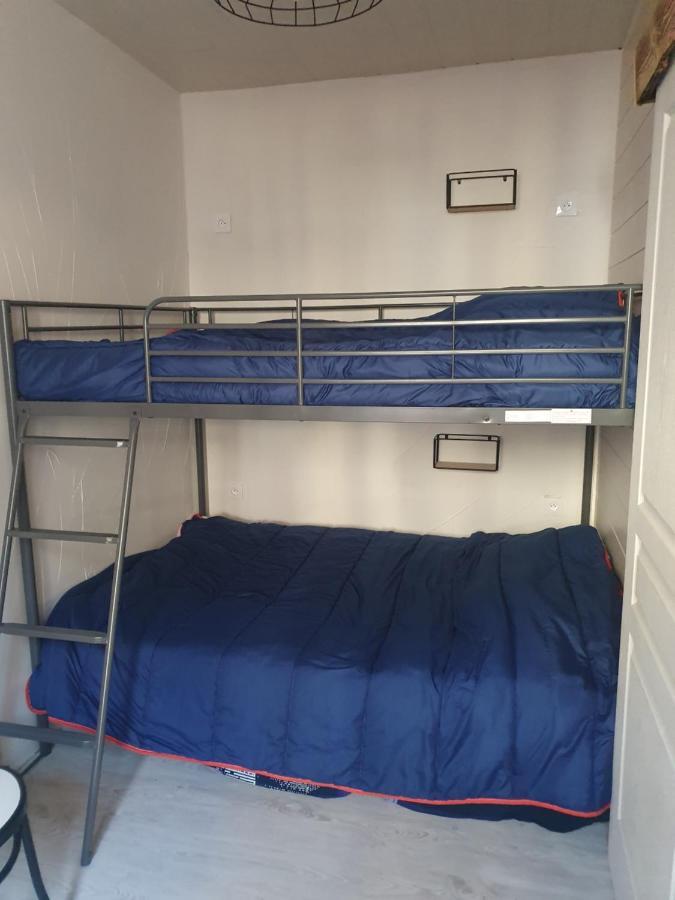 Appartement Bienvenue chez les ch'oups 50m2 terrasse 30m2 à La Bourboule Extérieur photo