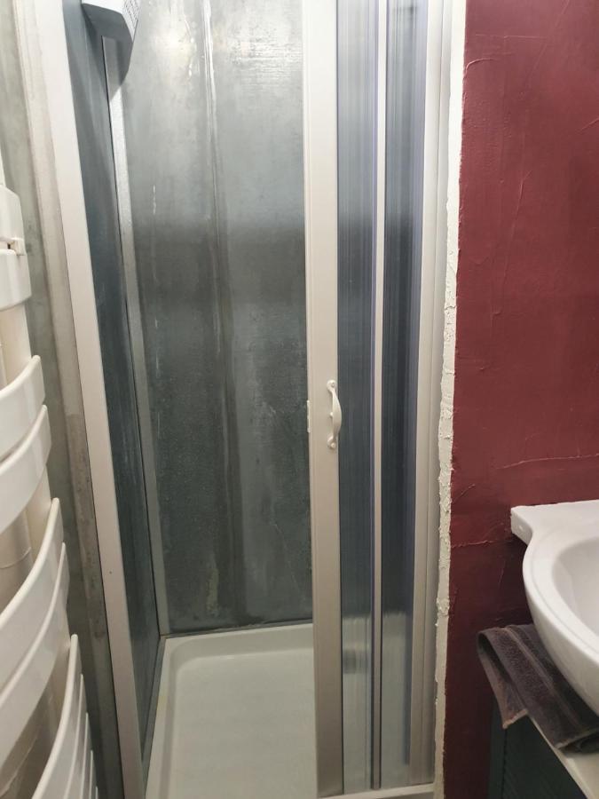 Appartement Bienvenue chez les ch'oups 50m2 terrasse 30m2 à La Bourboule Extérieur photo
